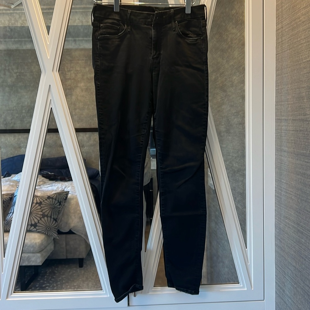 Mother The Looker in Not Guilty